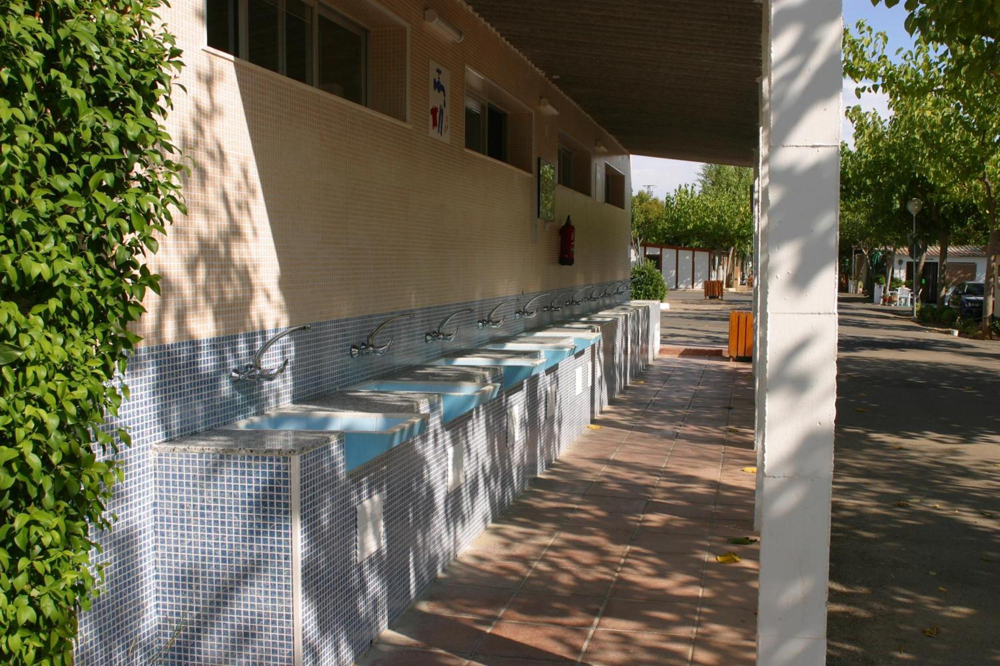 Camping Carlos III La Carlota Exterior photo